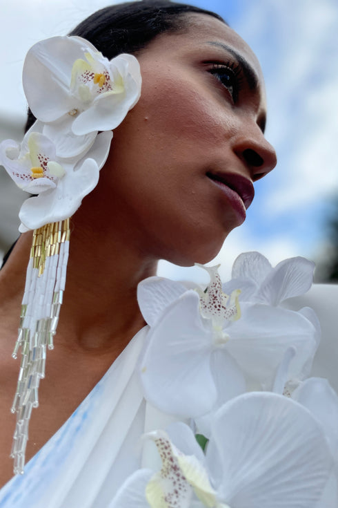 Cattleya White Earring